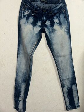 Women's Skinny Bleached Wash Jeans - Blue